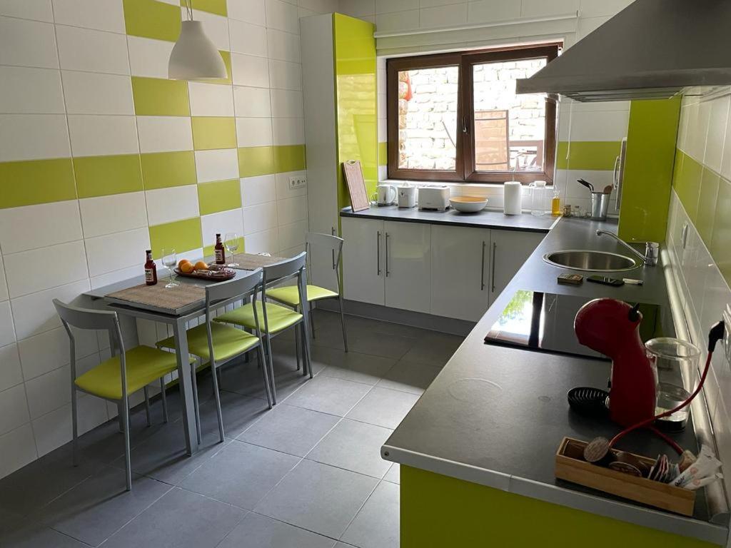 Apartamentos Los Tojos Colsa Extérieur photo