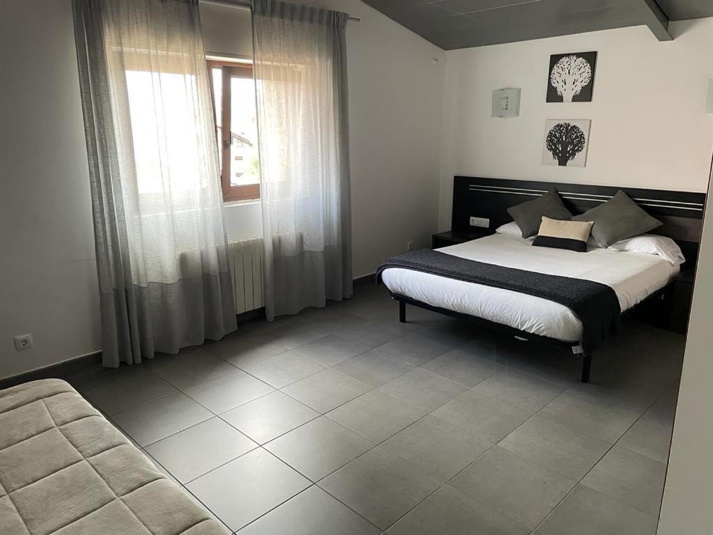 Apartamentos Los Tojos Colsa Extérieur photo